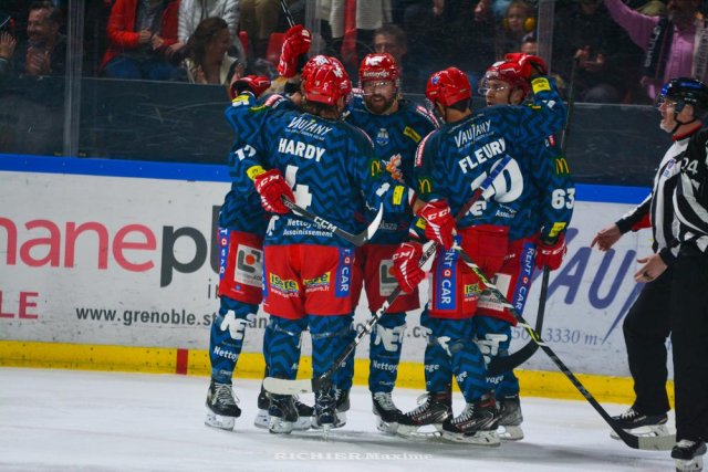 Photo hockey match Grenoble  - Chamonix  le 14/10/2022