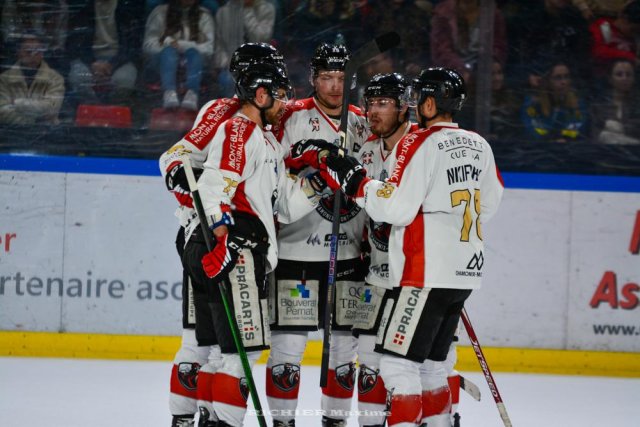 Photo hockey match Grenoble  - Chamonix  le 14/10/2022
