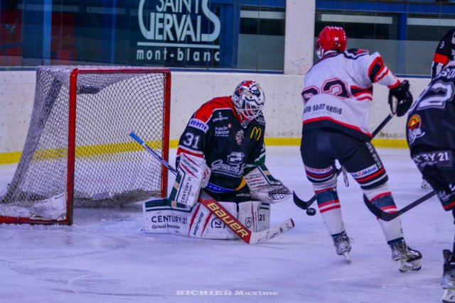 Photo hockey match Mont-Blanc - Neuilly/Marne le 15/10/2022
