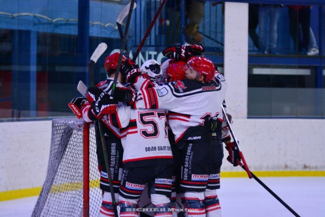 Photo hockey match Mont-Blanc - Neuilly/Marne le 15/10/2022