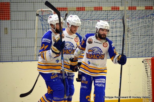 Photo hockey reportage N1 : Le survol des Rapaces