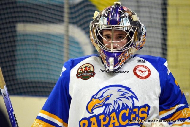 Photo hockey reportage N1 : Le survol des Rapaces