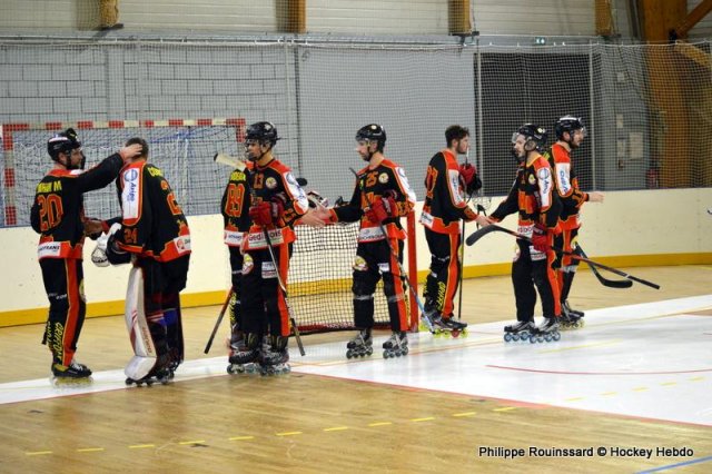 Photo hockey reportage N1 : Le survol des Rapaces