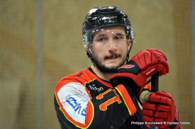 Photo hockey reportage N1 : Le survol des Rapaces