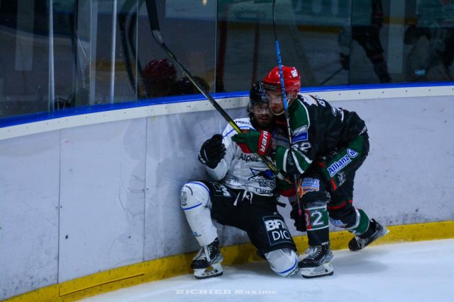 Photo hockey match Mont-Blanc - Gap  le 19/10/2022