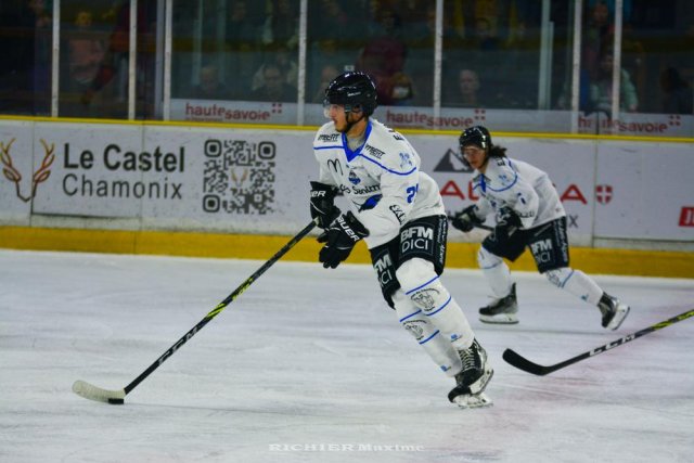 Photo hockey match Chamonix  - Gap  le 25/10/2022