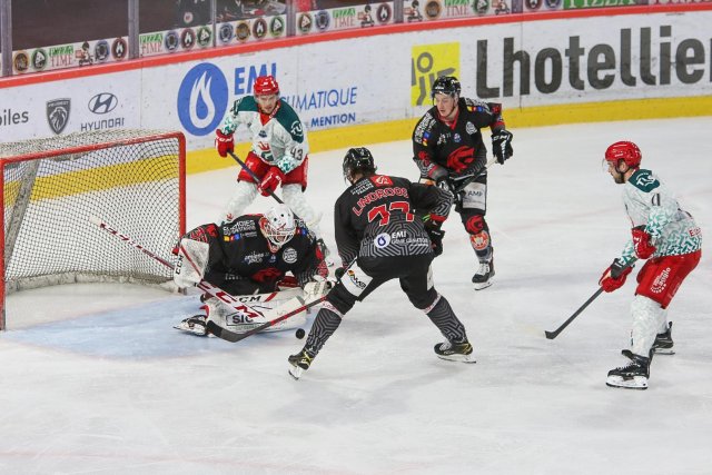Photo hockey match Amiens  - Cergy-Pontoise le 25/10/2022