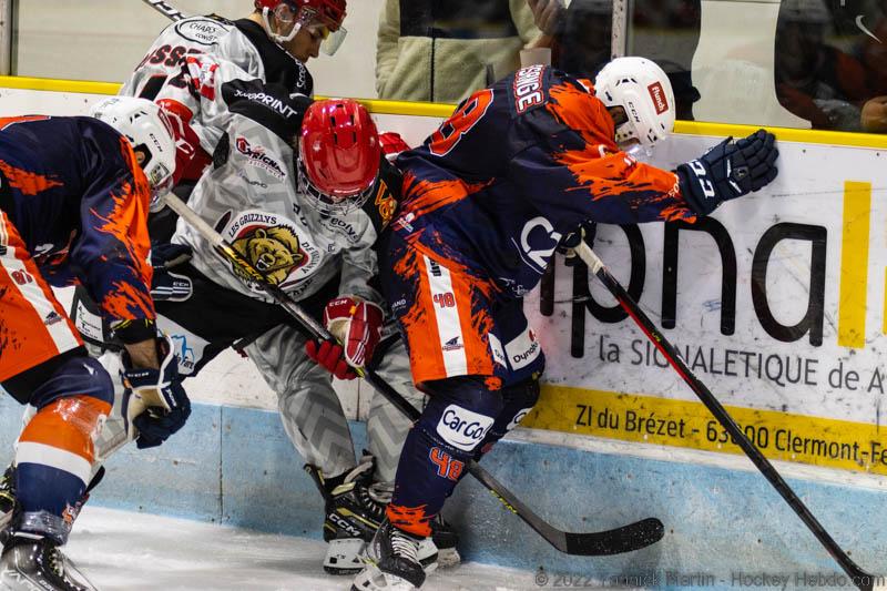 Clermont-Ferrand 2 - 6 Vaujany