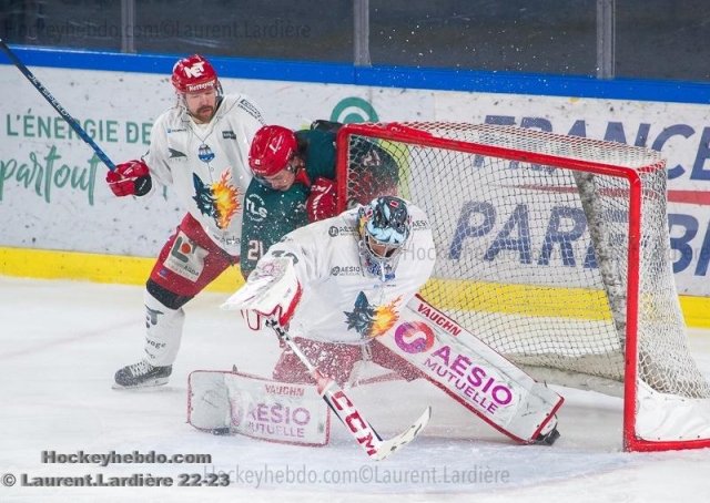 Photo hockey match Grenoble  - Cergy-Pontoise le 04/11/2022