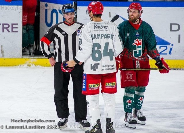 Photo hockey match Grenoble  - Cergy-Pontoise le 04/11/2022