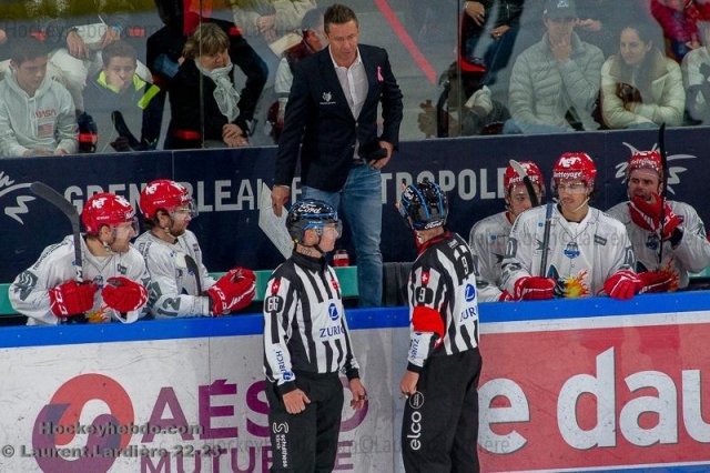 Photo hockey match Grenoble  - Cergy-Pontoise le 04/11/2022