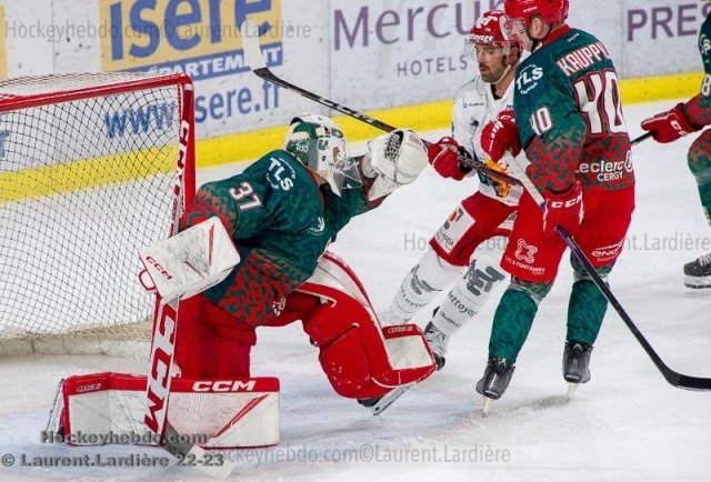 Photo hockey match Grenoble  - Cergy-Pontoise le 04/11/2022