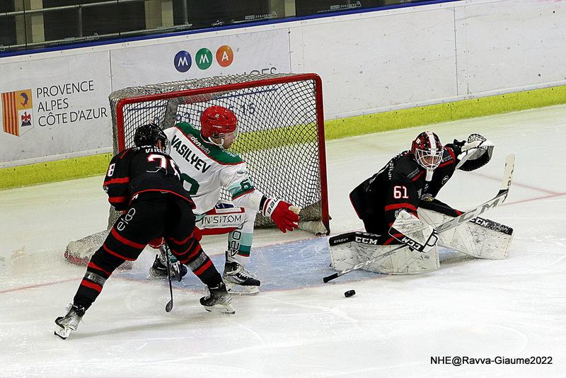 Nice 2 - 4 Anglet