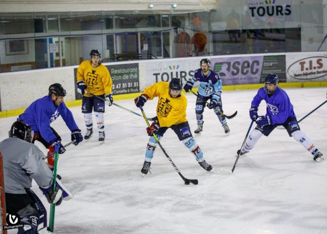 Photo hockey reportage Mini tournoi des 50 ans du hockey a Tours