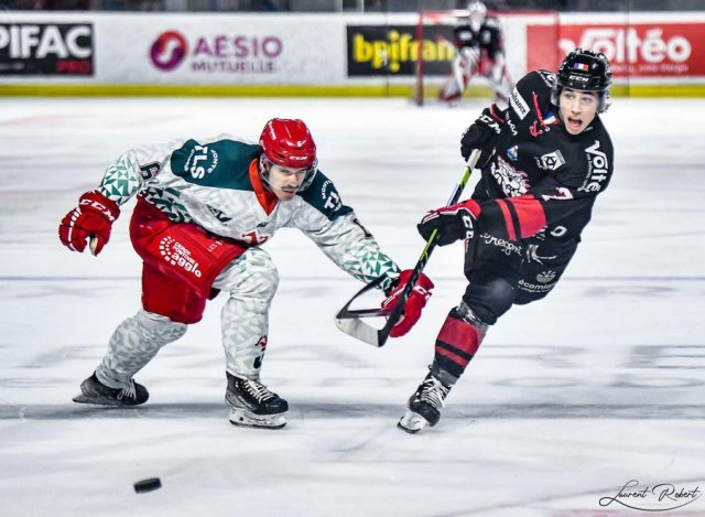 Photo hockey match Bordeaux - Cergy-Pontoise le 18/11/2022