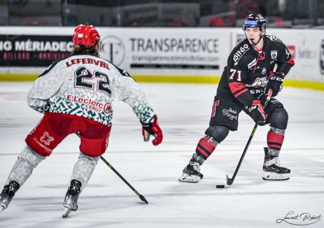 Photo hockey match Bordeaux - Cergy-Pontoise le 18/11/2022