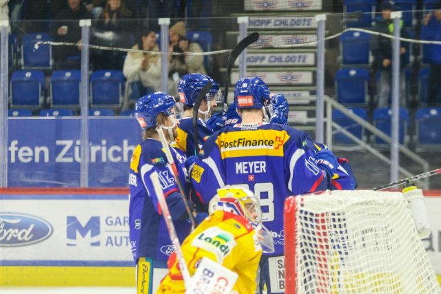 Photo hockey match Kloten - Bienne le 19/11/2022