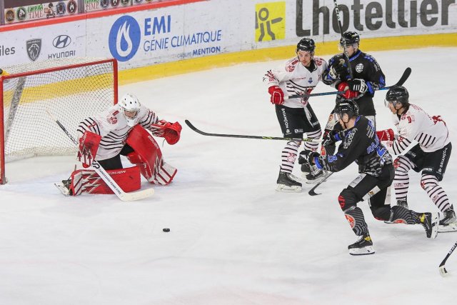 Photo hockey match Amiens  - Briançon  le 18/11/2022