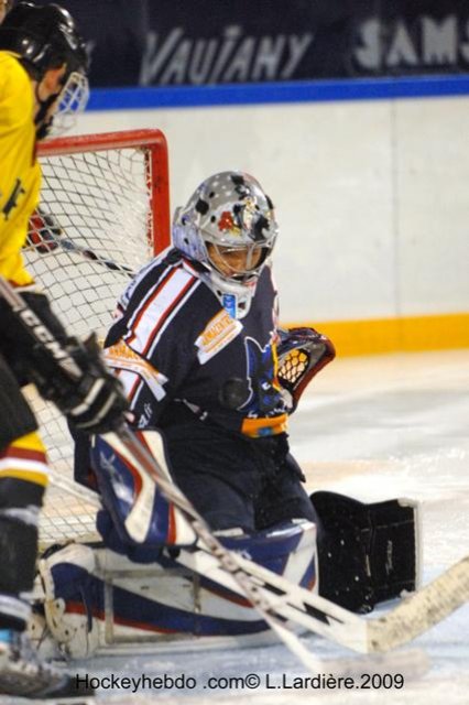 Photo hockey reportage Grenoble s'incline d'un but , 5 à 6 