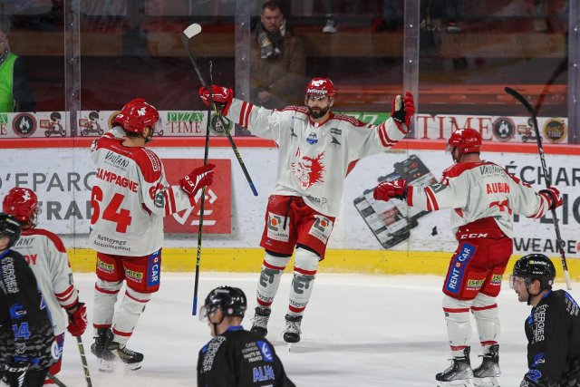 Photo hockey match Amiens  - Grenoble  le 27/11/2022
