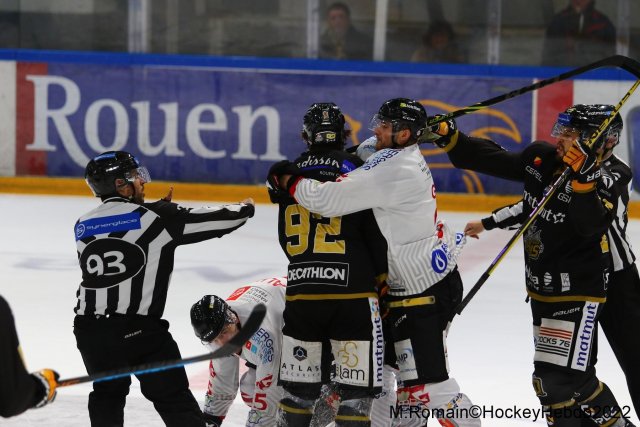 Photo hockey match Rouen - Amiens  le 02/12/2022
