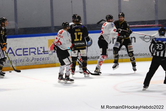Photo hockey match Rouen - Amiens  le 02/12/2022