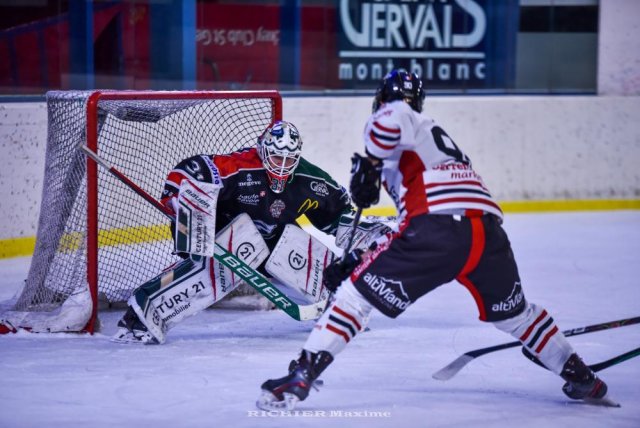 Photo hockey match Mont-Blanc - Morzine-Avoriaz le 03/12/2022