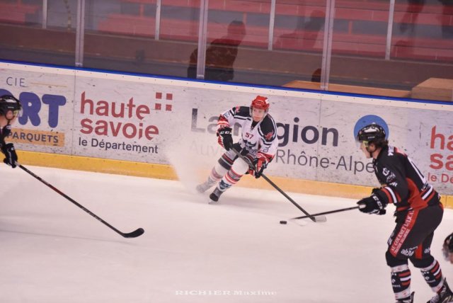 Photo hockey match Morzine-Avoriaz - Neuilly/Marne le 10/12/2022