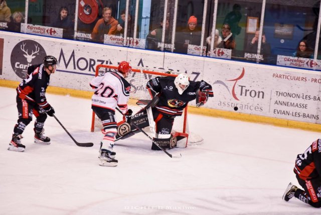 Photo hockey match Morzine-Avoriaz - Neuilly/Marne le 10/12/2022