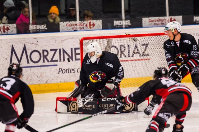 Photo hockey match Morzine-Avoriaz - Neuilly/Marne le 10/12/2022