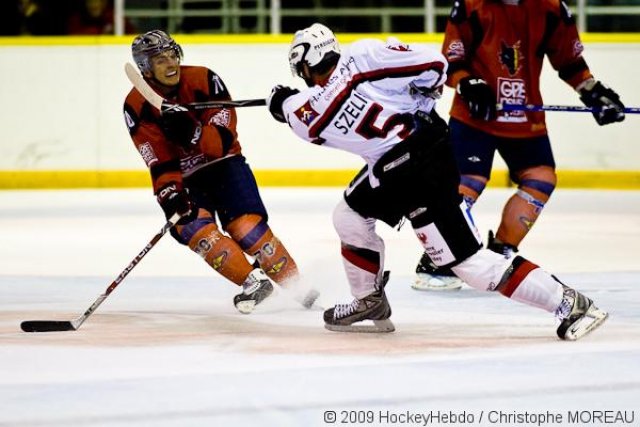 Photo hockey album Match des Champions 2009