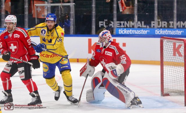 Photo hockey match Sweden - Switzerland le 15/12/2022