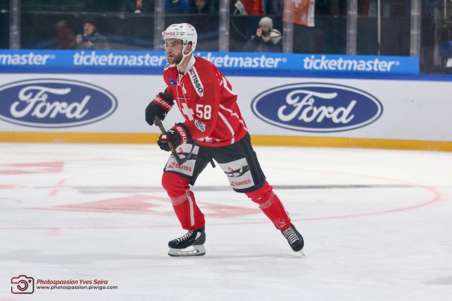 Photo hockey match Sweden - Switzerland le 15/12/2022