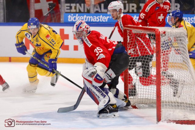 Photo hockey match Sweden - Switzerland le 15/12/2022