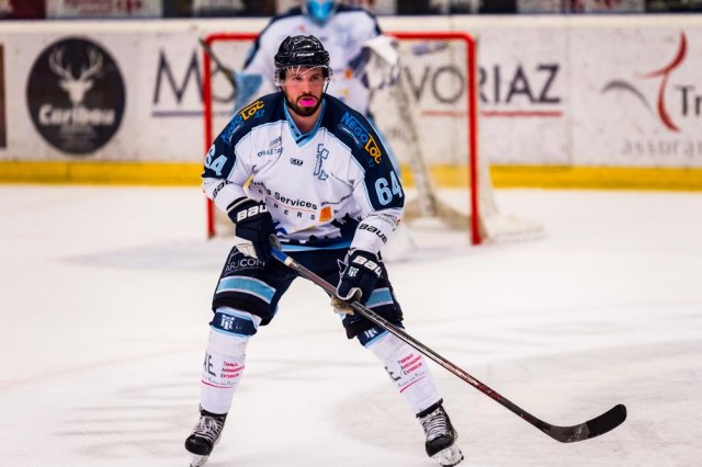 Photo hockey match Morzine-Avoriaz - Tours  le 21/12/2022