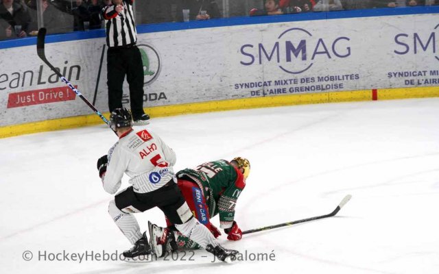 Photo hockey match Grenoble  - Amiens  le 23/12/2022