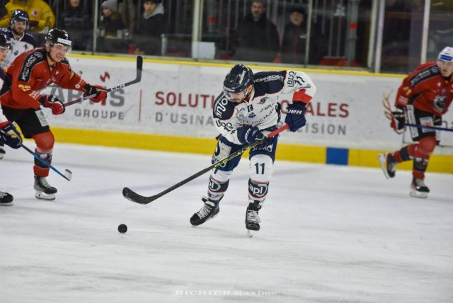 Photo hockey match Chamonix  - Angers  le 27/12/2022