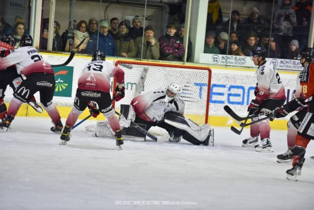 Photo hockey match Chamonix  - Mulhouse le 06/01/2023