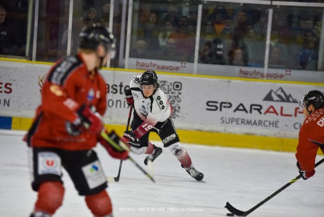 Photo hockey match Chamonix  - Mulhouse le 06/01/2023