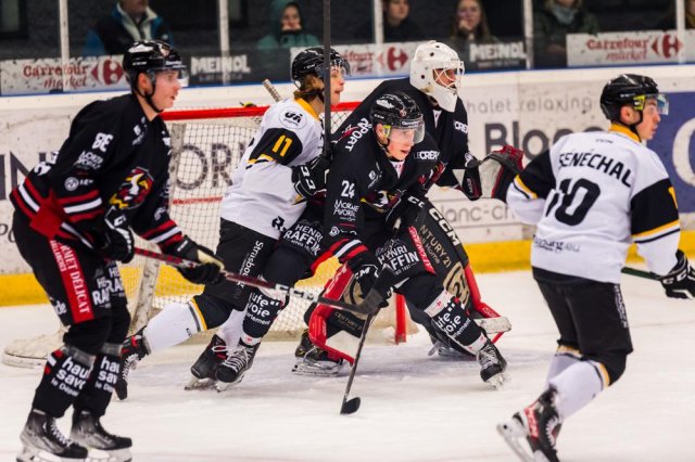 Photo hockey match Morzine-Avoriaz - Strasbourg  le 07/01/2023