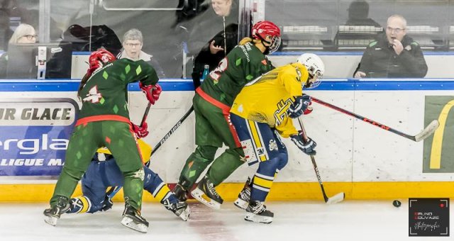 Photo hockey match Cergy-Pontoise / Féminin - Evry / Viry  - Féminin le 07/01/2023