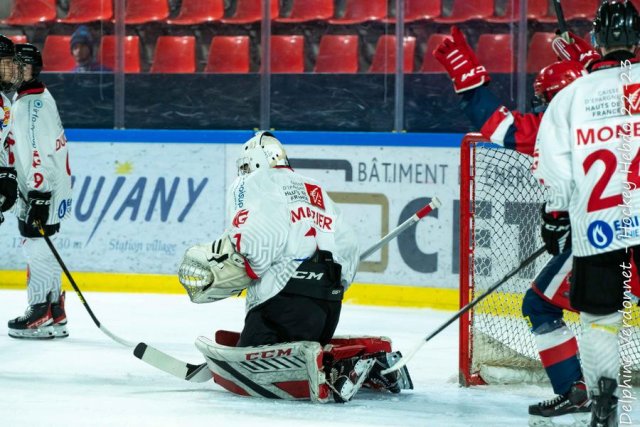Photo hockey match Grenoble U20 - Amiens U20 le 08/01/2023