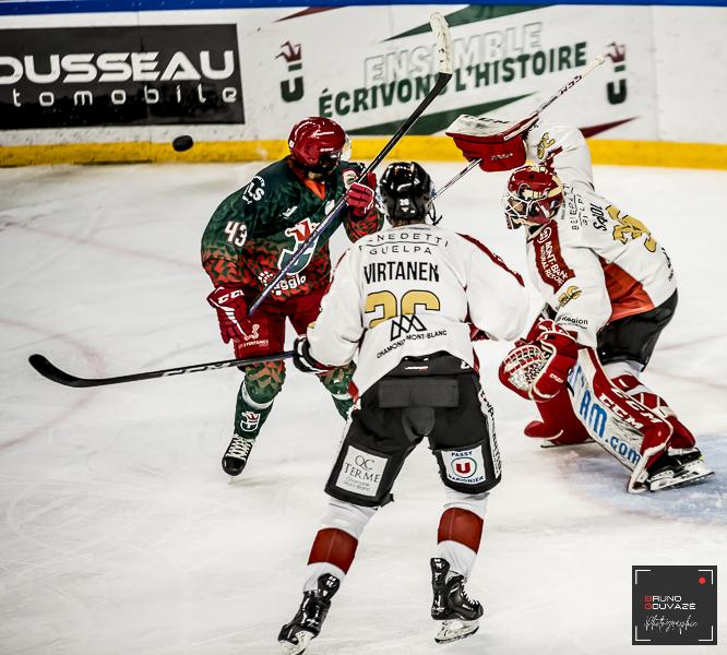 Cergy-Pontoise 2 - 1 Chamonix 