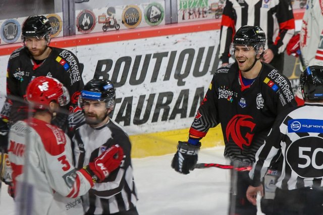 Photo hockey match Amiens  - Grenoble  le 27/01/2023