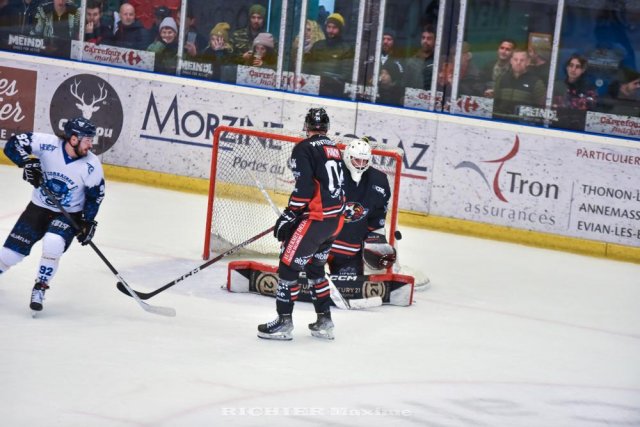 Photo hockey match Morzine-Avoriaz - Nantes le 04/02/2023