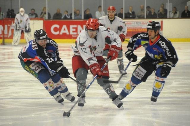 Photo hockey match Caen  - Cergy-Pontoise le 19/09/2009