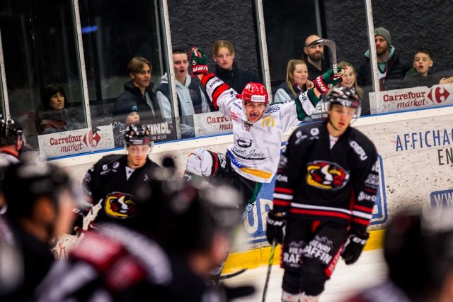 Photo hockey match Morzine-Avoriaz - Mont-Blanc le 15/02/2023