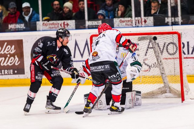 Photo hockey match Morzine-Avoriaz - Mont-Blanc le 15/02/2023