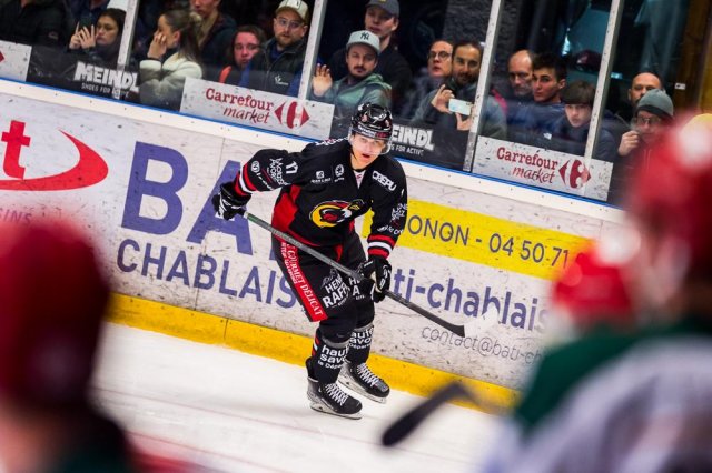 Photo hockey match Morzine-Avoriaz - Mont-Blanc le 15/02/2023