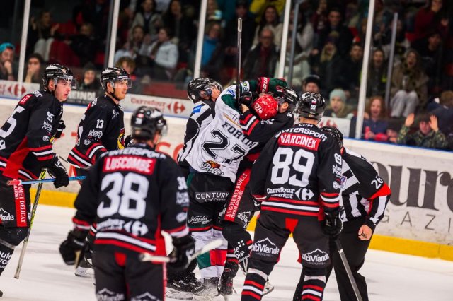 Photo hockey match Morzine-Avoriaz - Mont-Blanc le 15/02/2023